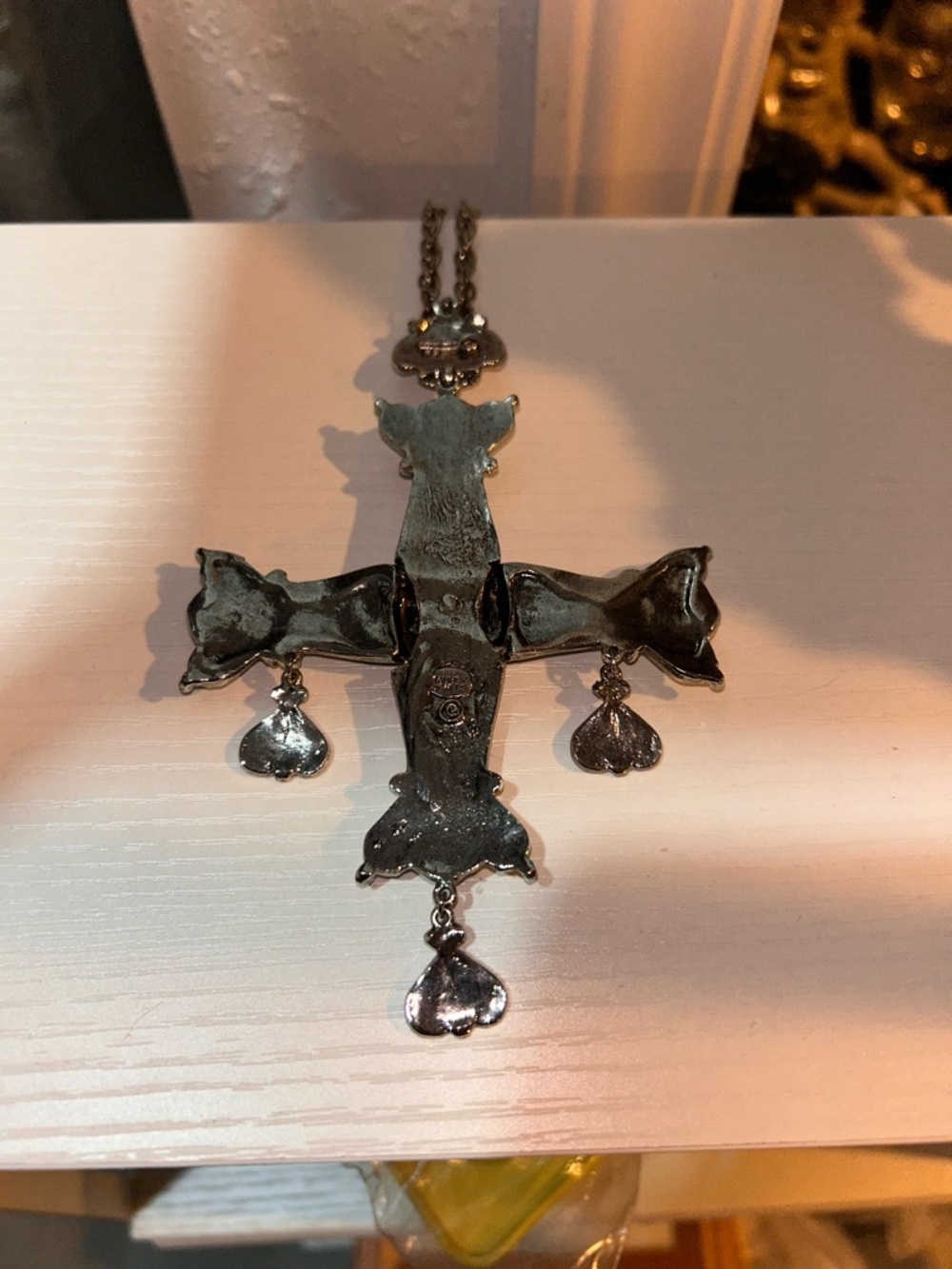 HOLLYCRAFT TAMMEY JEWELS CROSS NECKLACE - Picture 2 of 5